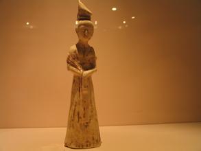 英亚在线 いなくなった女性のために男性が立ち上がるとは思わないでください