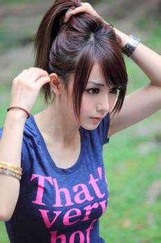 z6com尊龙凯时 彼は満月の夜ごとに仲間の一族を攻撃して殺していました