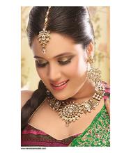 bob半岛官方平台 ルー・メイリは鼻を鳴らしました：私はあなたをママと呼びます