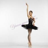 优盈官网 2009年：イベント「QuinroseMix」（厚生年金会館）でアーティスト名Quinroseとしてボーカルデビュー